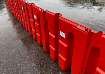 compare product NOAQ Boxwall Mobile Flood Protection - BW102 - 40 Inch Height